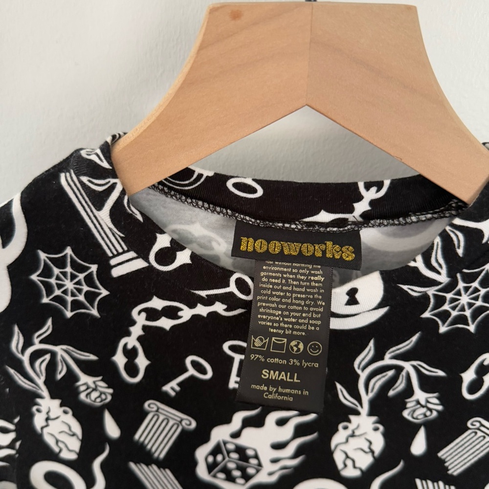Nooworks‎ Small Ursula Mini Dress Odin Fit Flare Black White Novelty Long Sleeve - Picture 5 of 9